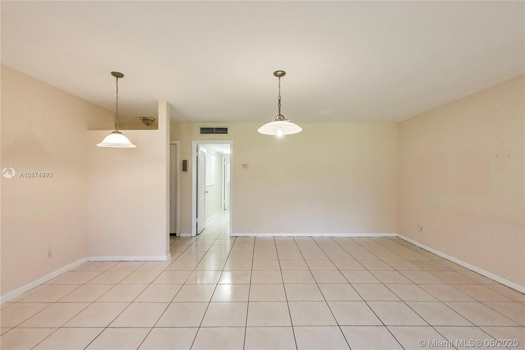 Open living space facing hallway to bedroom - Unbranded 360 VT at: www.rem.ax/16992swunb