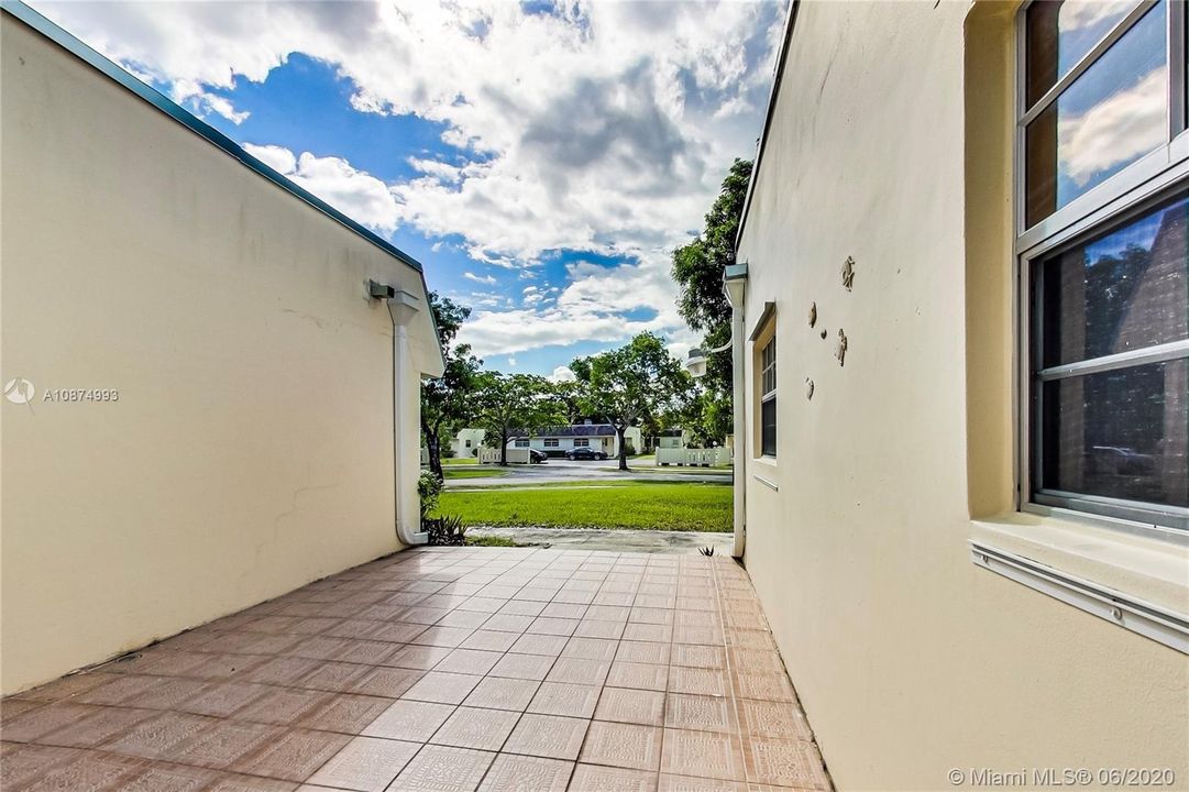 Large outdoor patio space - Check out our unbranded 360 Virtual Tour at: www.rem.ax/16992swunb