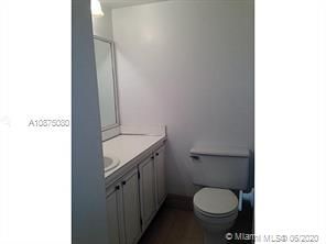 Recently Rented: $1,200 (1 beds, 1 baths, 900 Square Feet)