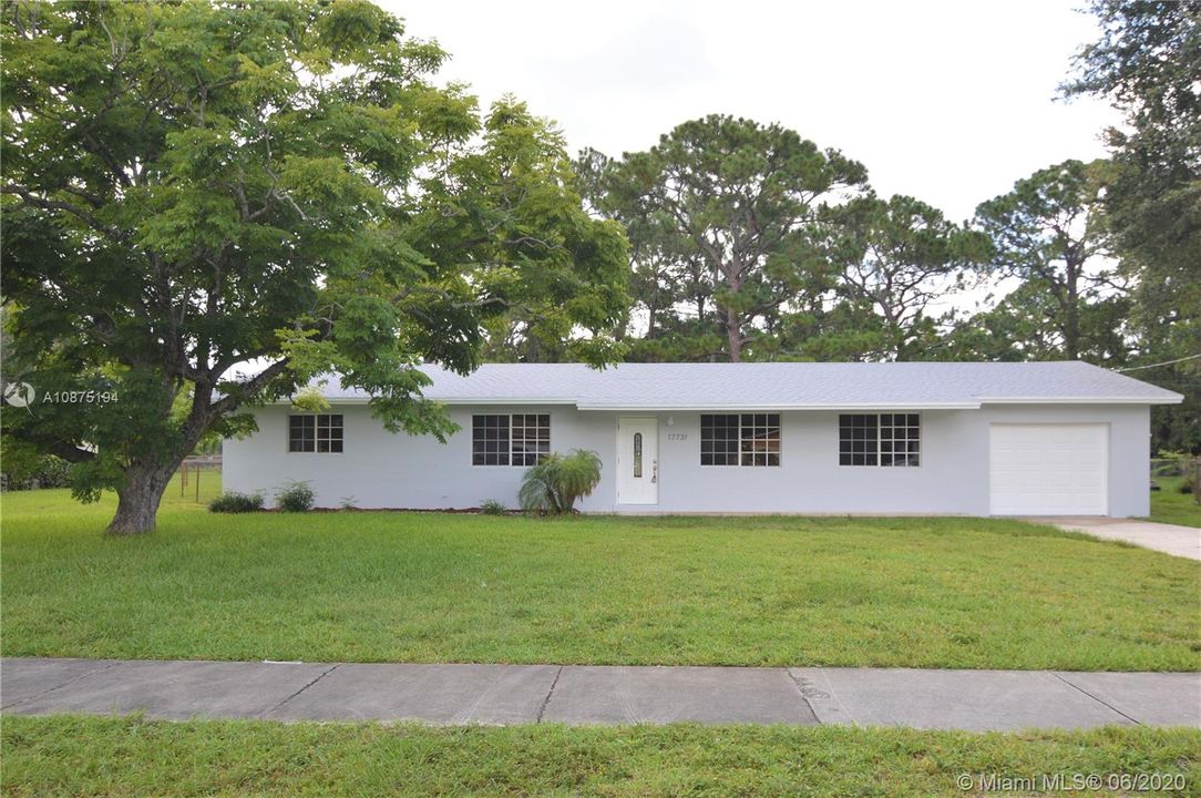 Recently Sold: $379,000 (3 beds, 2 baths, 1652 Square Feet)