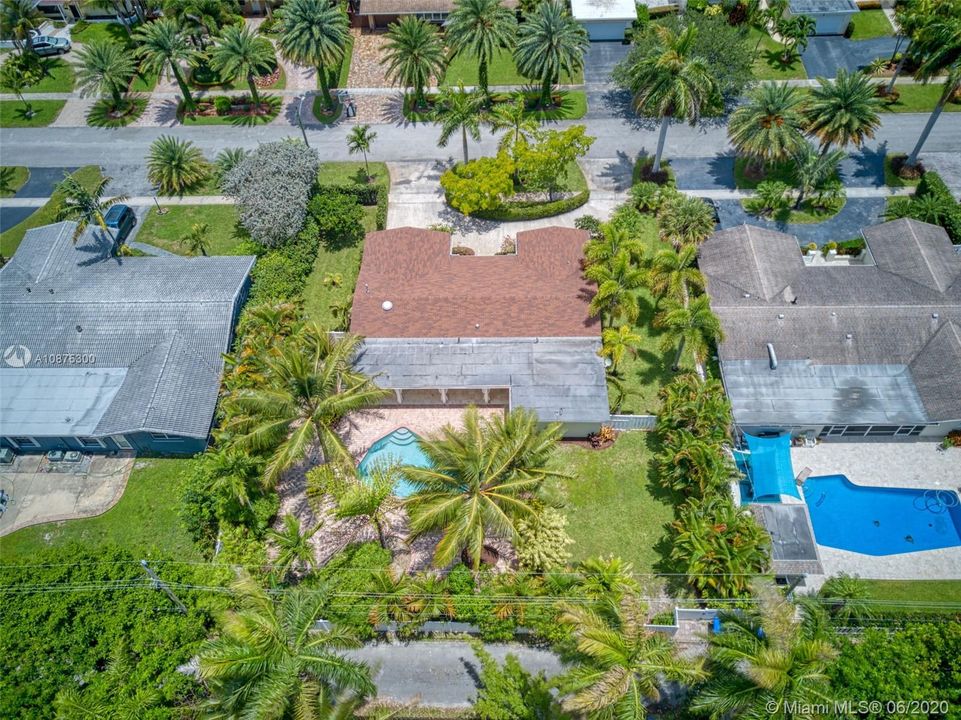 Recently Sold: $525,000 (3 beds, 2 baths, 1651 Square Feet)