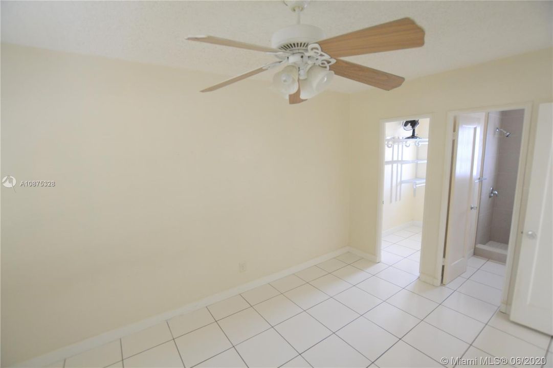 Recently Rented: $1,100 (1 beds, 1 baths, 600 Square Feet)