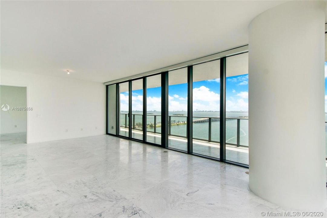 Vendido Recientemente: $1,475,000 (3 camas, 3 baños, 1634 Pies cuadrados)