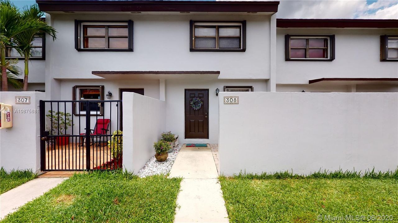 Recently Sold: $175,000 (2 beds, 2 baths, 980 Square Feet)