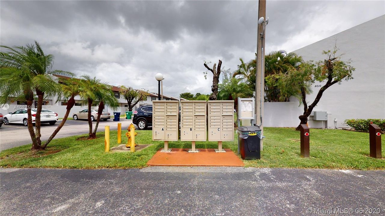 Recently Sold: $175,000 (2 beds, 2 baths, 980 Square Feet)