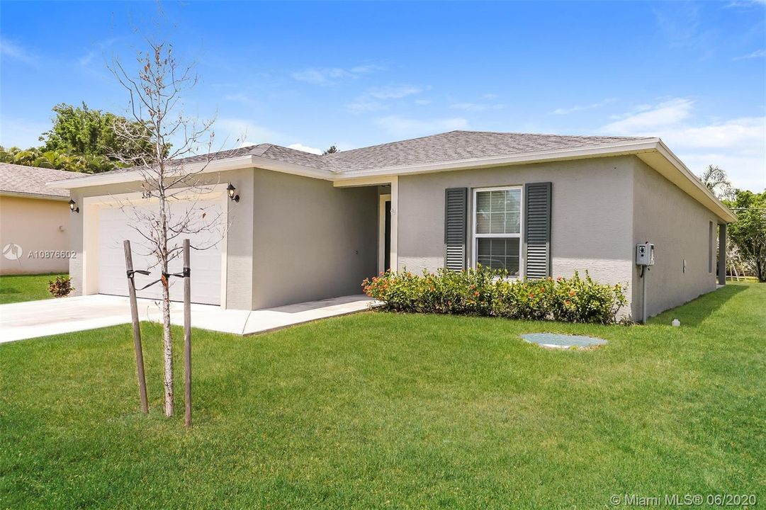 最近租的: $1,795 (4 贝兹, 2 浴室, 1821 平方英尺)