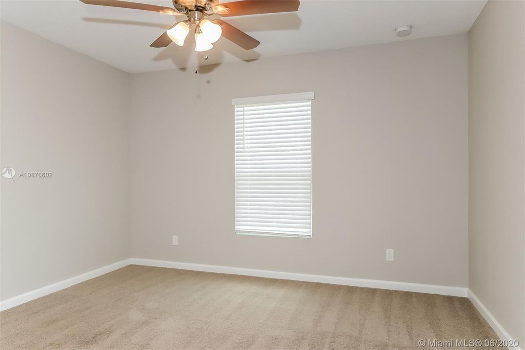 最近租的: $1,795 (4 贝兹, 2 浴室, 1821 平方英尺)