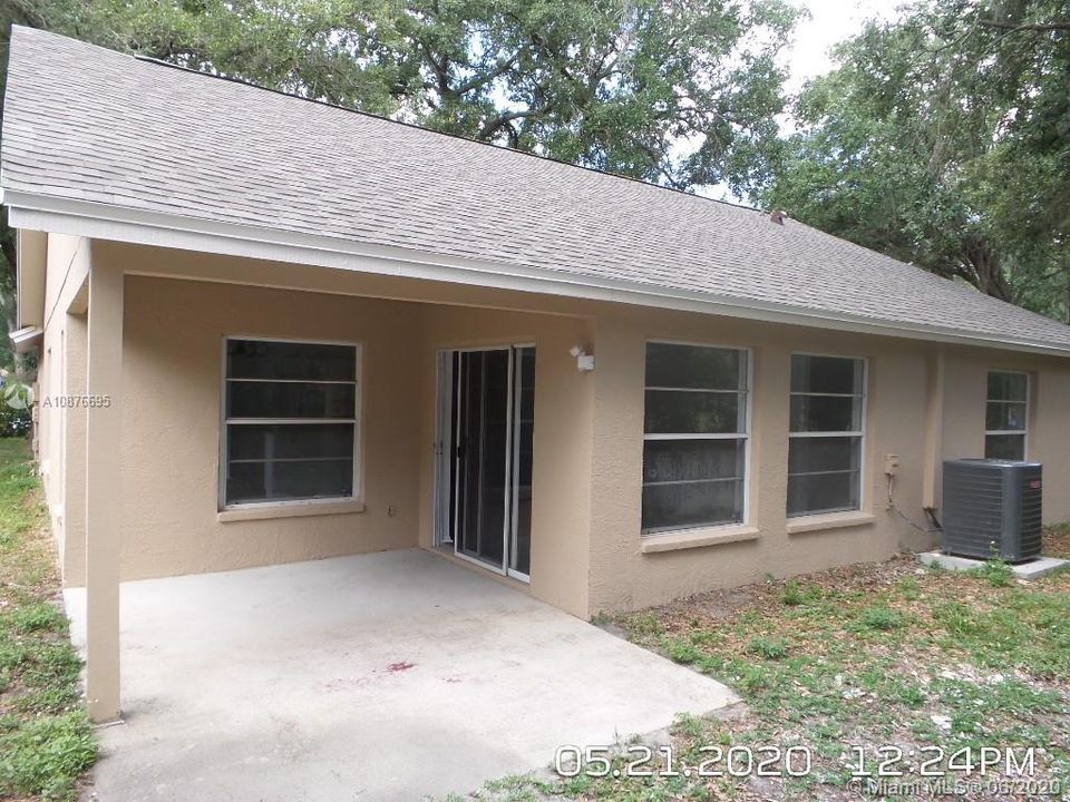 Vendido Recientemente: $205,900 (3 camas, 2 baños, 0 Pies cuadrados)