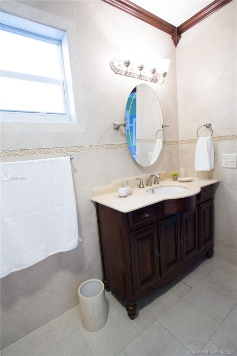 Bathroom 1 with fine upgrades!
