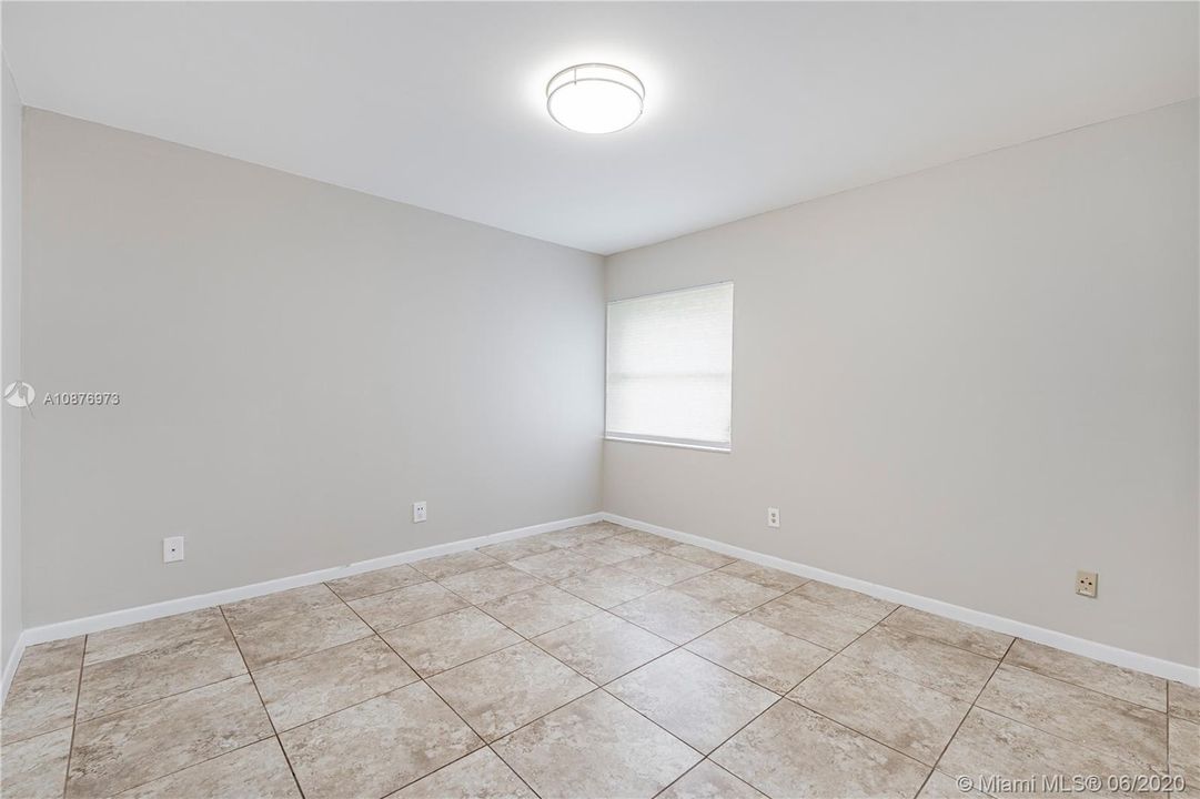 Recently Rented: $1,795 (2 beds, 2 baths, 1138 Square Feet)