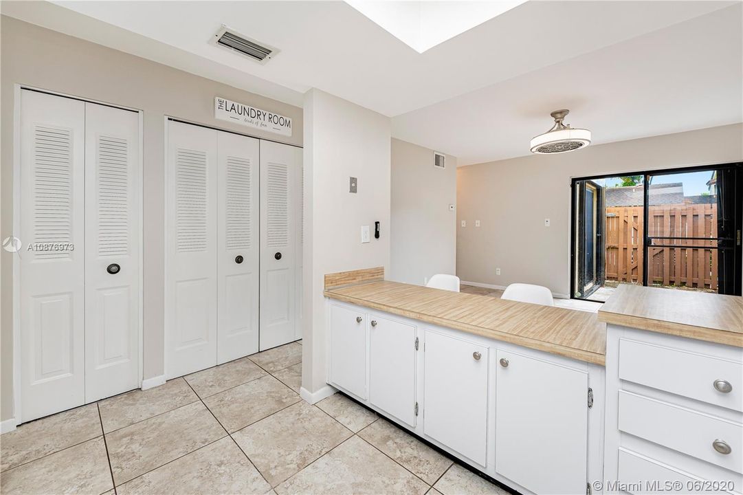 Recently Rented: $1,795 (2 beds, 2 baths, 1138 Square Feet)