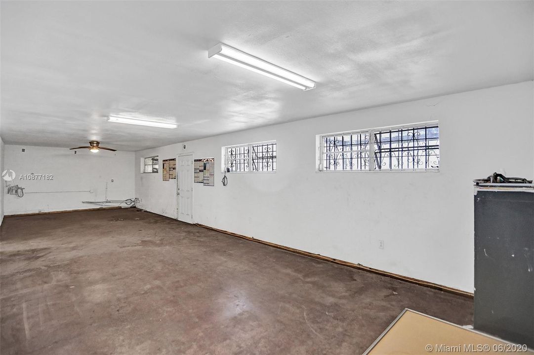 Vendido Recientemente: $975,000 (0 camas, 0 baños, 3797 Pies cuadrados)