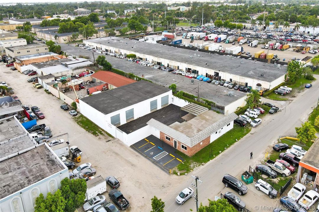 Vendido Recientemente: $975,000 (0 camas, 0 baños, 3797 Pies cuadrados)