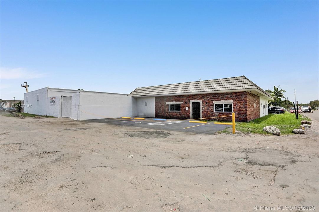Vendido Recientemente: $975,000 (0 camas, 0 baños, 3797 Pies cuadrados)