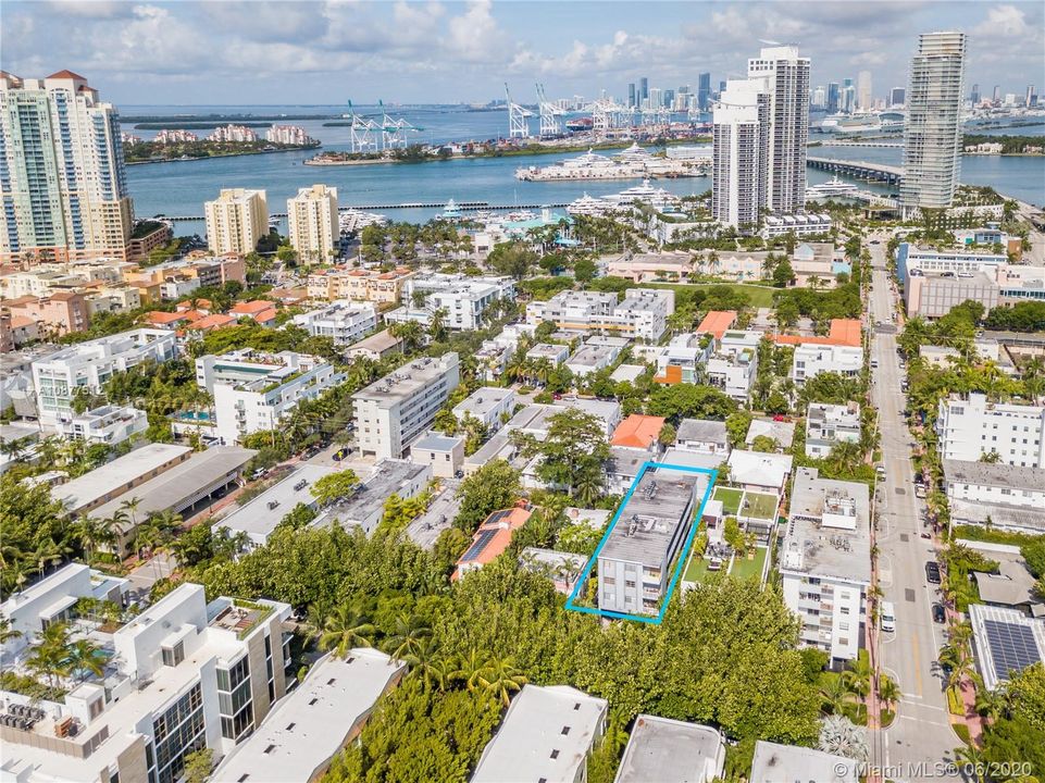 Recently Sold: $215,000 (1 beds, 1 baths, 520 Square Feet)