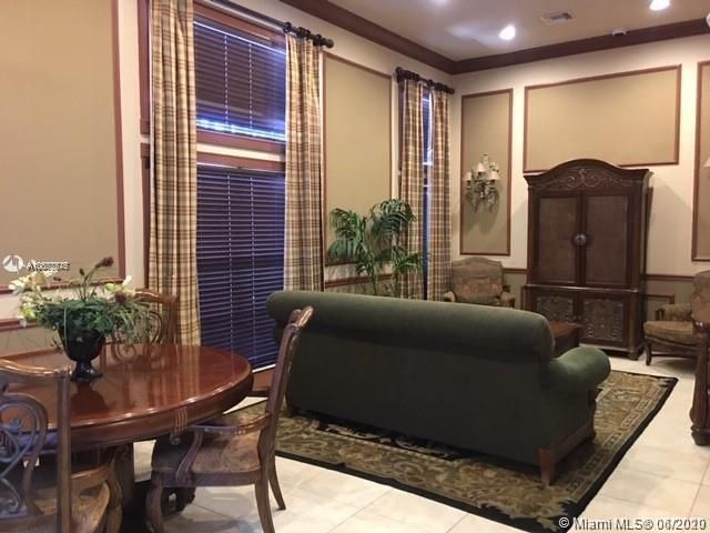 Recently Sold: $139,000 (1 beds, 1 baths, 1000 Square Feet)