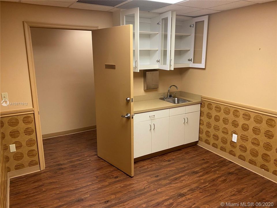 Recently Rented: $24 (0 beds, 0 baths, 0 Square Feet)