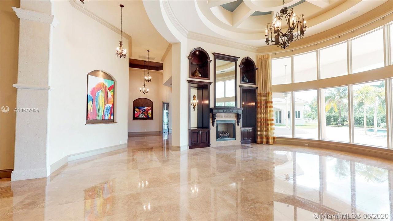 Vendido Recientemente: $2,999,000 (6 camas, 7 baños, 6913 Pies cuadrados)