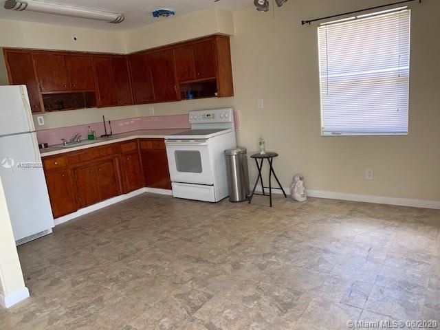 Recently Rented: $1,150 (1 beds, 1 baths, 0 Square Feet)