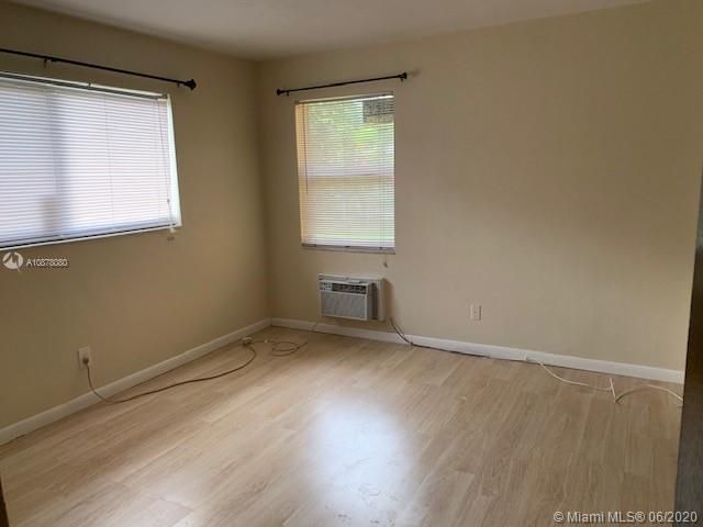 Recently Rented: $1,150 (1 beds, 1 baths, 0 Square Feet)