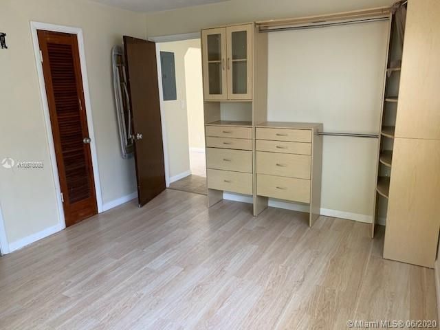 Recently Rented: $1,150 (1 beds, 1 baths, 0 Square Feet)