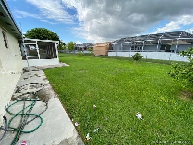 Vendido Recientemente: $285,000 (3 camas, 2 baños, 1237 Pies cuadrados)