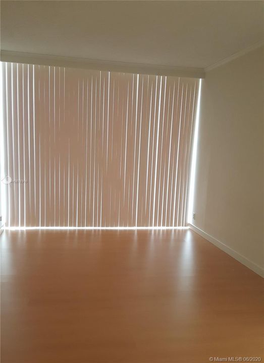 Recently Rented: $2,000 (2 beds, 2 baths, 1030 Square Feet)