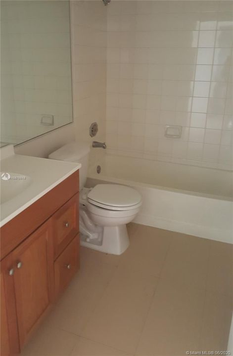 Recently Rented: $2,000 (2 beds, 2 baths, 1030 Square Feet)