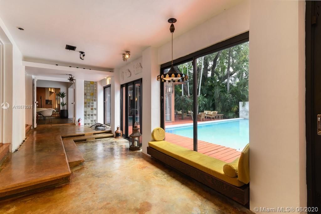 Loggia