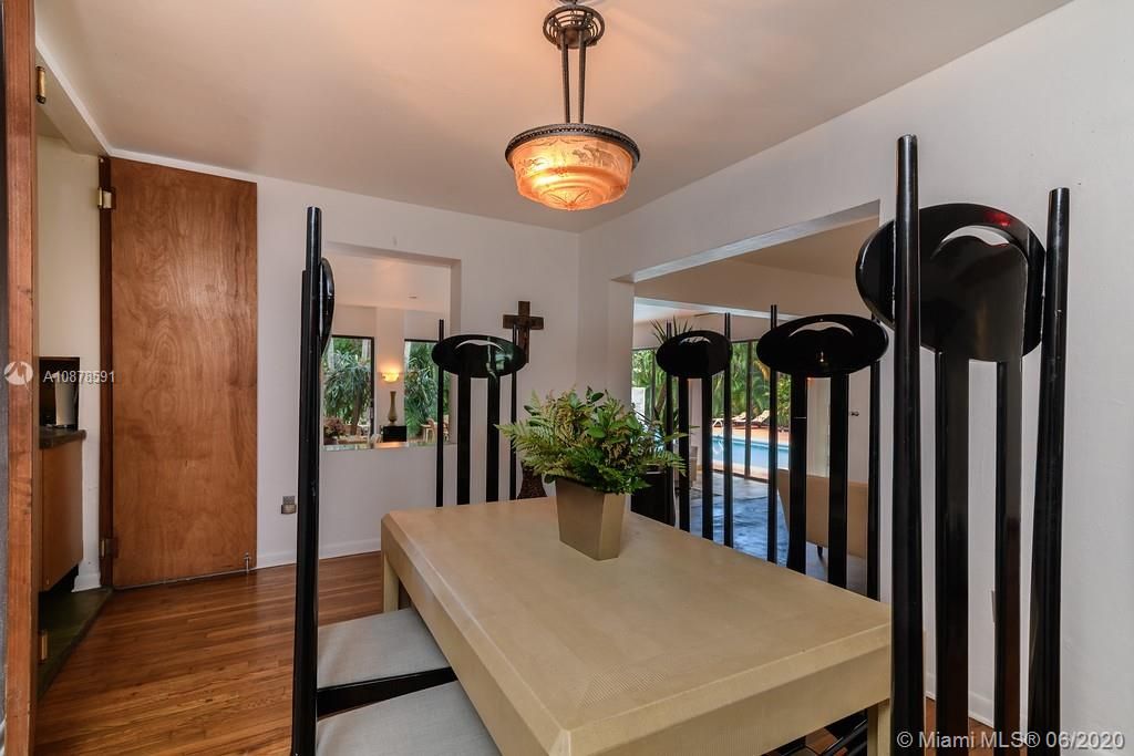 Formal Dining Room