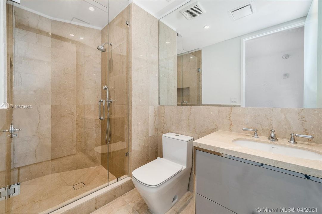 Recently Sold: $2,655,000 (2 beds, 2 baths, 0 Square Feet)