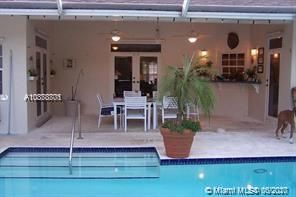 Недавно арендовано: $3,250 (5 спален, 3 ванн, 3375 Квадратных фут)