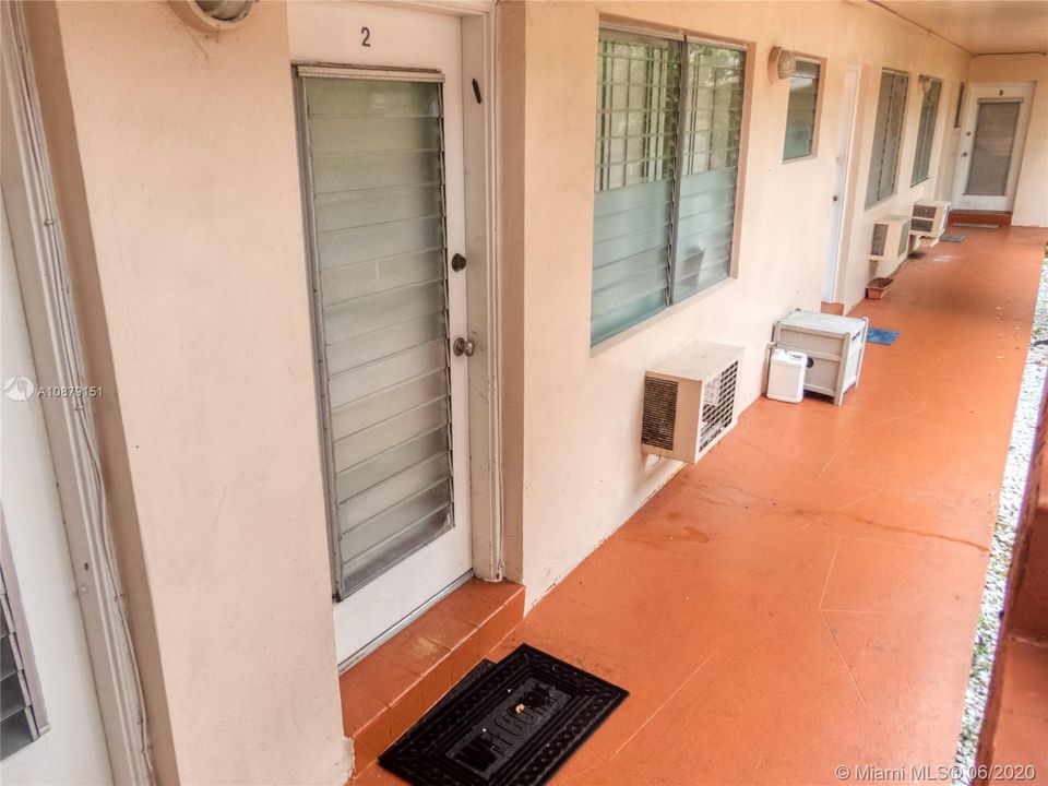 Недавно арендовано: $850 (0 спален, 1 ванн, 439 Квадратных фут)