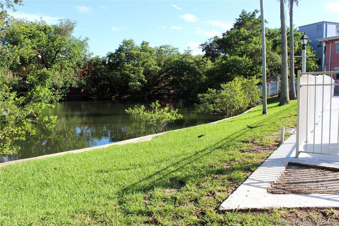 The salt water lagoon is connected to the intracoastal waterway but has no boating access, there are fish! The property has a sea wall.