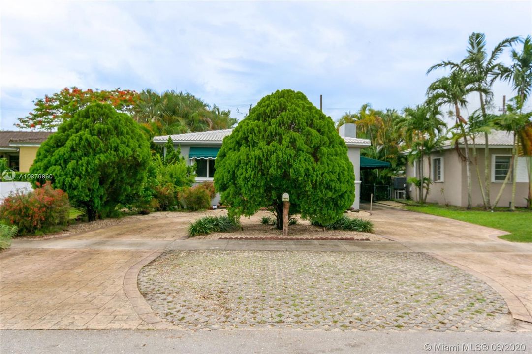Recently Sold: $439,900 (3 beds, 2 baths, 1062 Square Feet)
