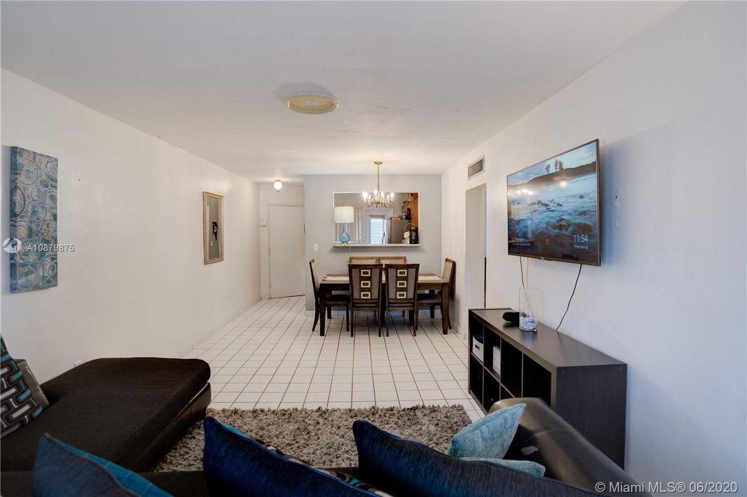 Recently Sold: $125,000 (2 beds, 1 baths, 860 Square Feet)