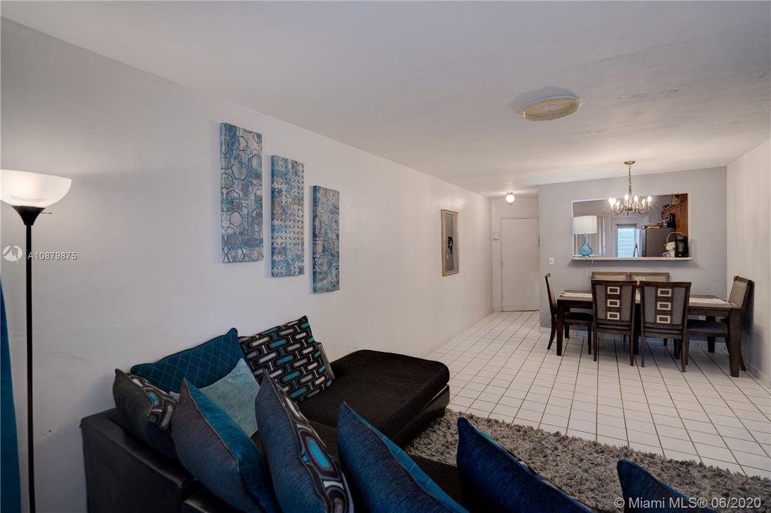 Recently Sold: $125,000 (2 beds, 1 baths, 860 Square Feet)