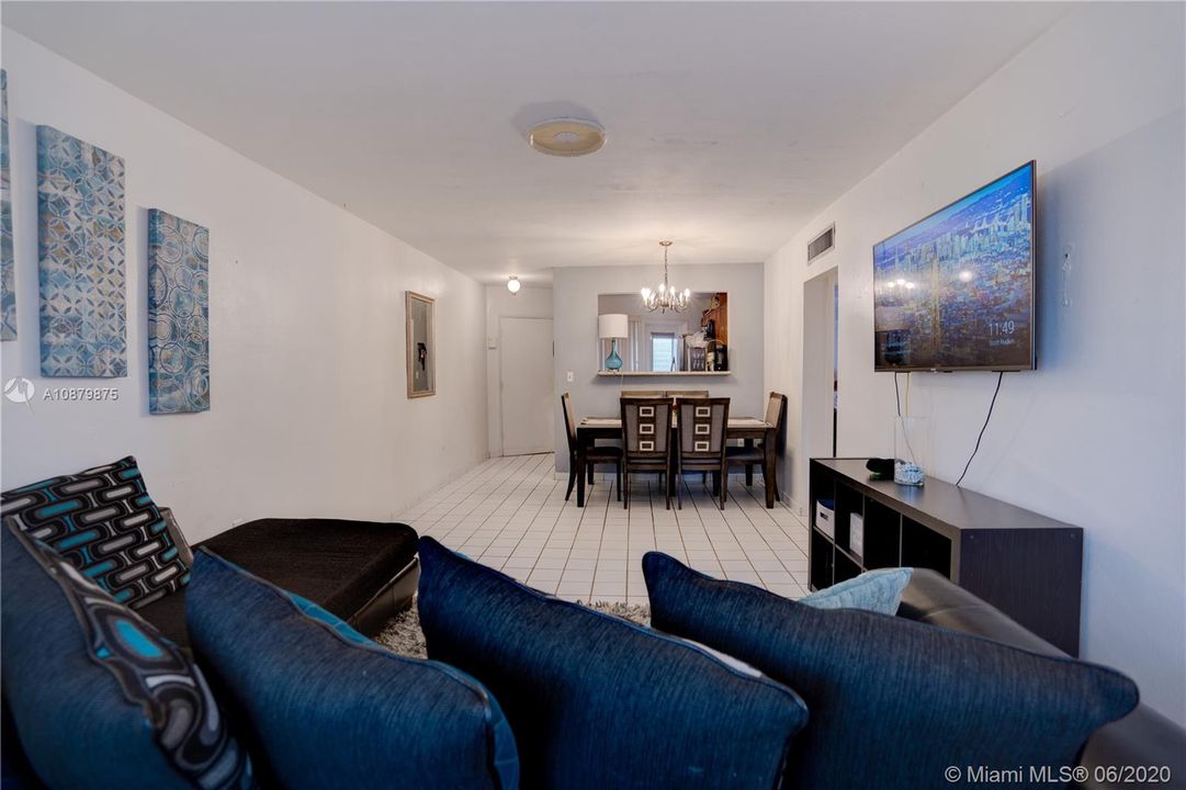 Recently Sold: $125,000 (2 beds, 1 baths, 860 Square Feet)