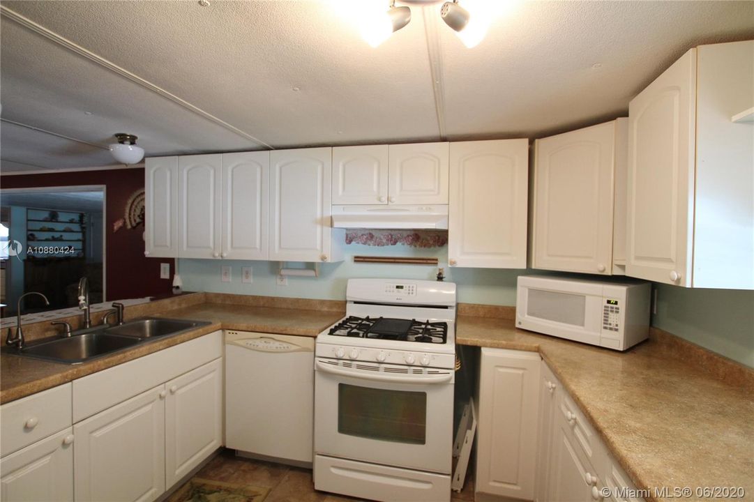 Recently Sold: $105,000 (2 beds, 2 baths, 0 Square Feet)