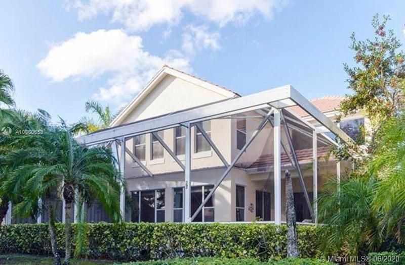 Recently Sold: $320,000 (4 beds, 3 baths, 2556 Square Feet)