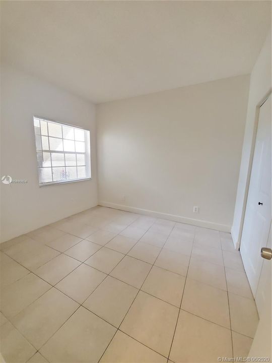 Недавно арендовано: $1,400 (2 спален, 2 ванн, 807 Квадратных фут)