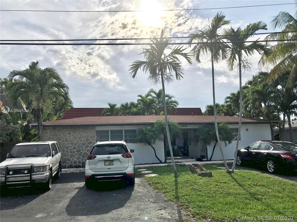 Recently Sold: $650,000 (0 beds, 0 baths, 0 Square Feet)