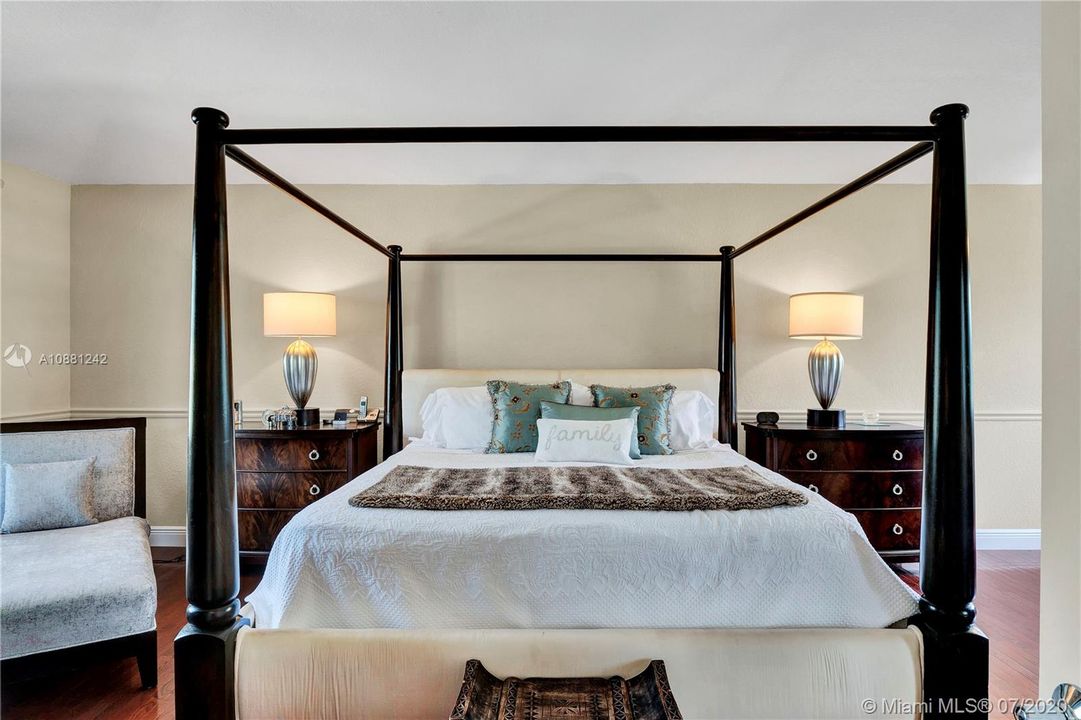 MASTER BEDROOM