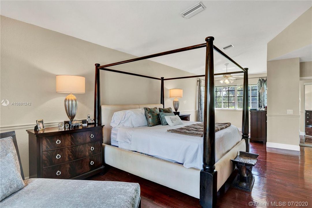 MASTER BEDROOM