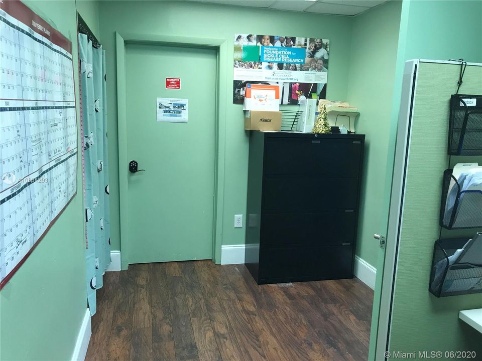 Recently Rented: $28 (0 beds, 0 baths, 0 Square Feet)