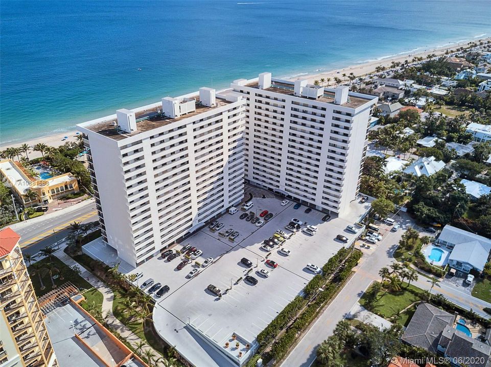 Recently Sold: $774,900 (2 beds, 2 baths, 1500 Square Feet)