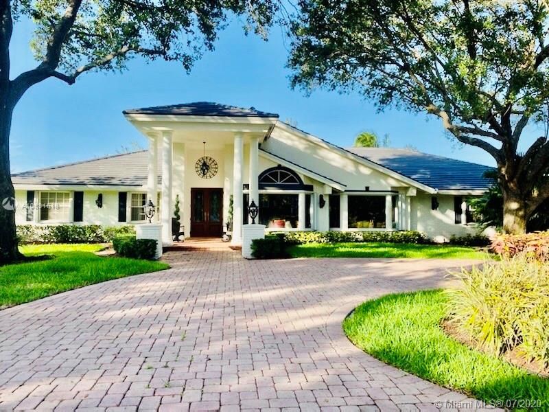 Недавно продано: $995,000 (4 спален, 2 ванн, 4387 Квадратных фут)