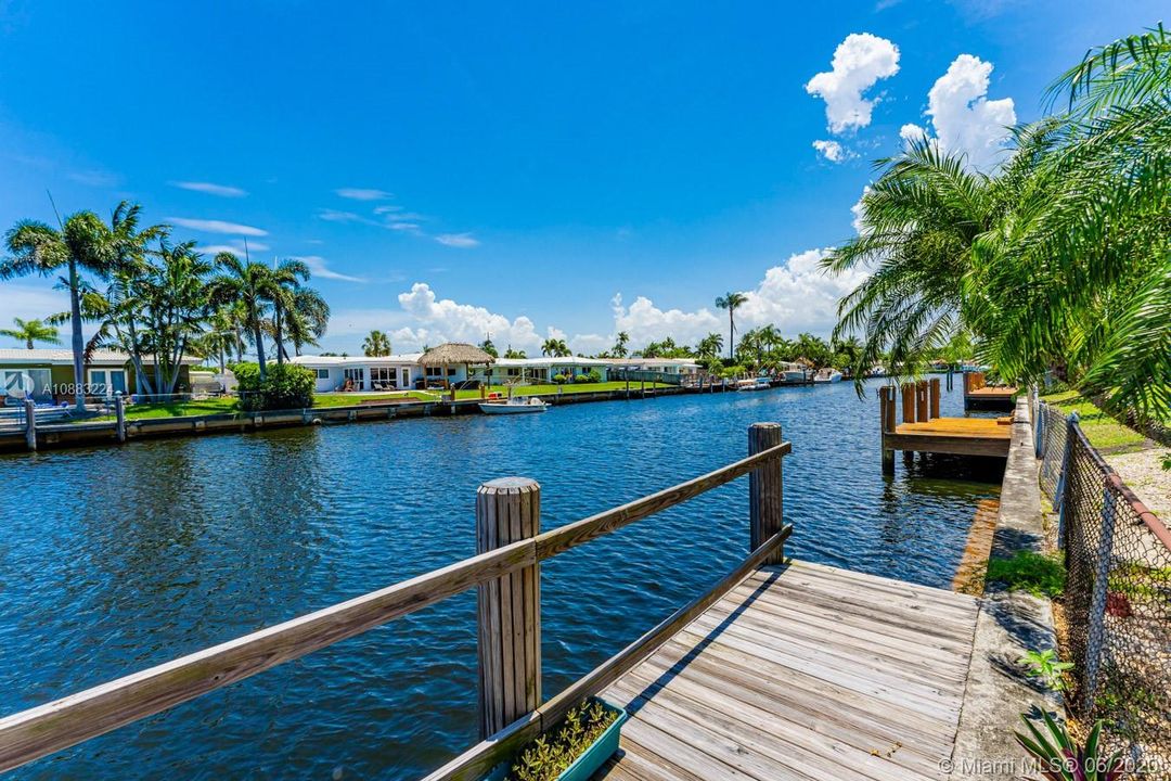 Recently Sold: $529,999 (3 beds, 2 baths, 1892 Square Feet)