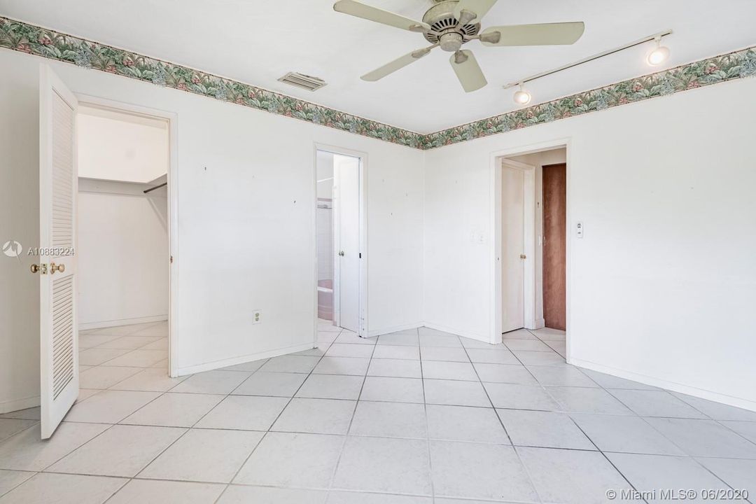 Recently Sold: $529,999 (3 beds, 2 baths, 1892 Square Feet)