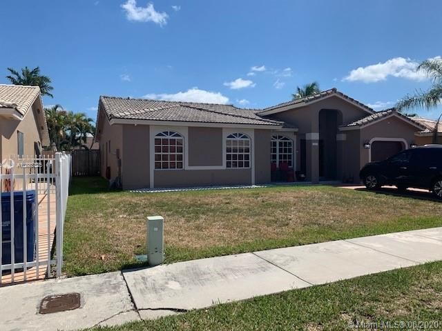 Vendido Recientemente: $338,000 (3 camas, 2 baños, 1465 Pies cuadrados)